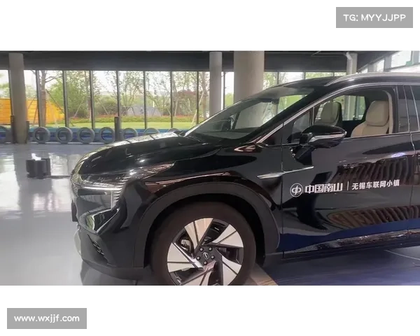 苏超玩梗大战:南京盐水鸭与无锡水蜜桃的城市德比风靡网络 苏超玩梗大战:南京盐水鸭与无锡水蜜桃的城市德比风靡网络